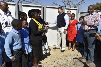 ROCLA DONATES SANITATION UNITS TO MPUMALANGA  PRIMARY SCHOOL